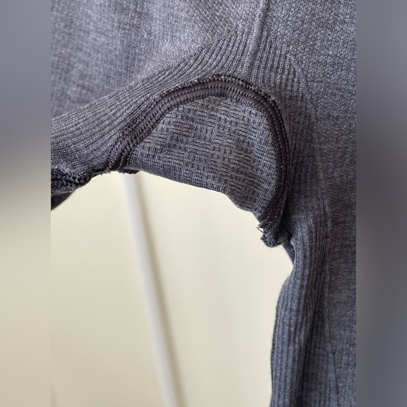 Lululemon in the flow crop ll - Picture 6 of 7